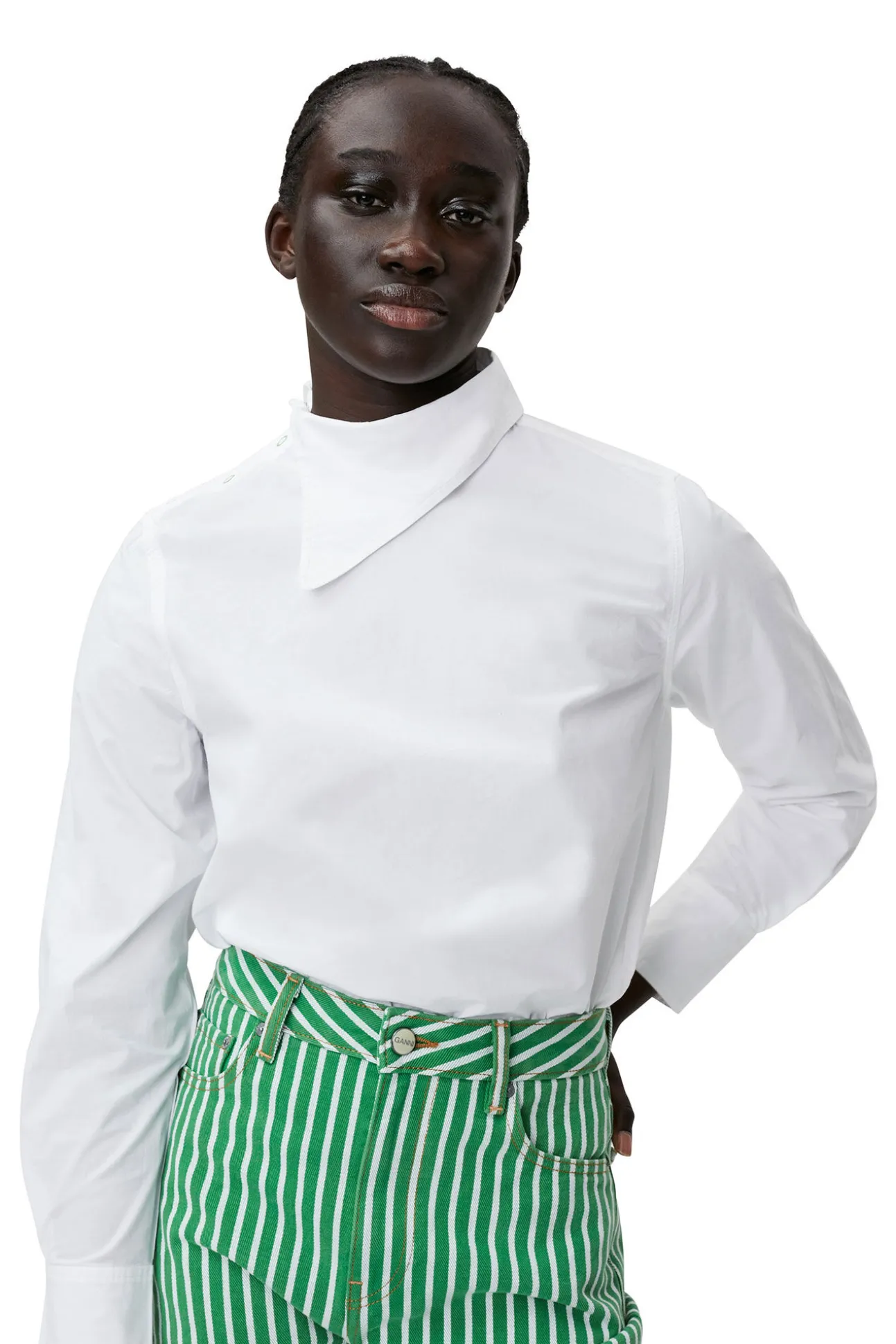New GANNI Asymmetrisches Kragenhemd Aus Cotton Poplin Bright White