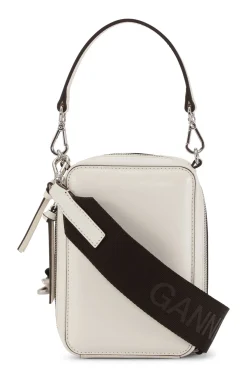 Fashion GANNI Banner-Kameratasche Egret