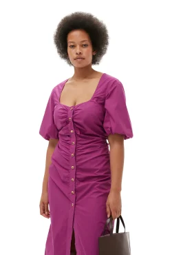 Flash Sale GANNI Gerafftes Maxikleid Aus Cotton Poplin Mit Offenem Ausschnitt Purple Wine