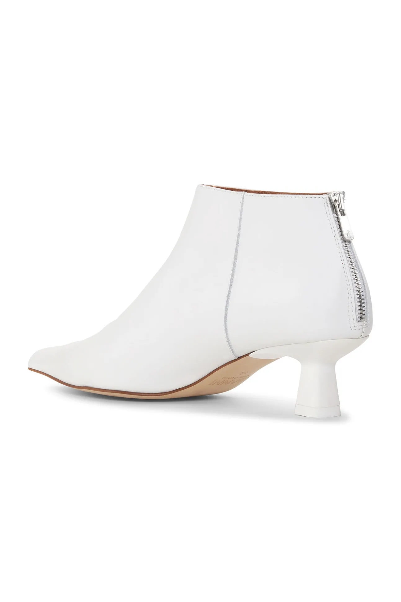 Shop GANNI Leicht Spitze Crop-Stiefel Egret