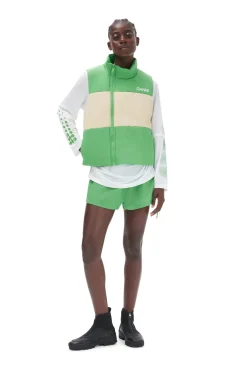 Shop GANNI Leichte Tech-Pufferweste Zum Wenden Classic Green