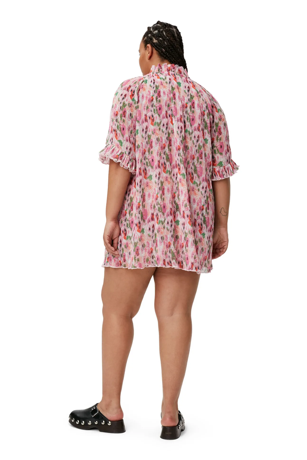Sale GANNI Plissiertes Georgette-Minikleid Mit Ruschen Sugar Plum