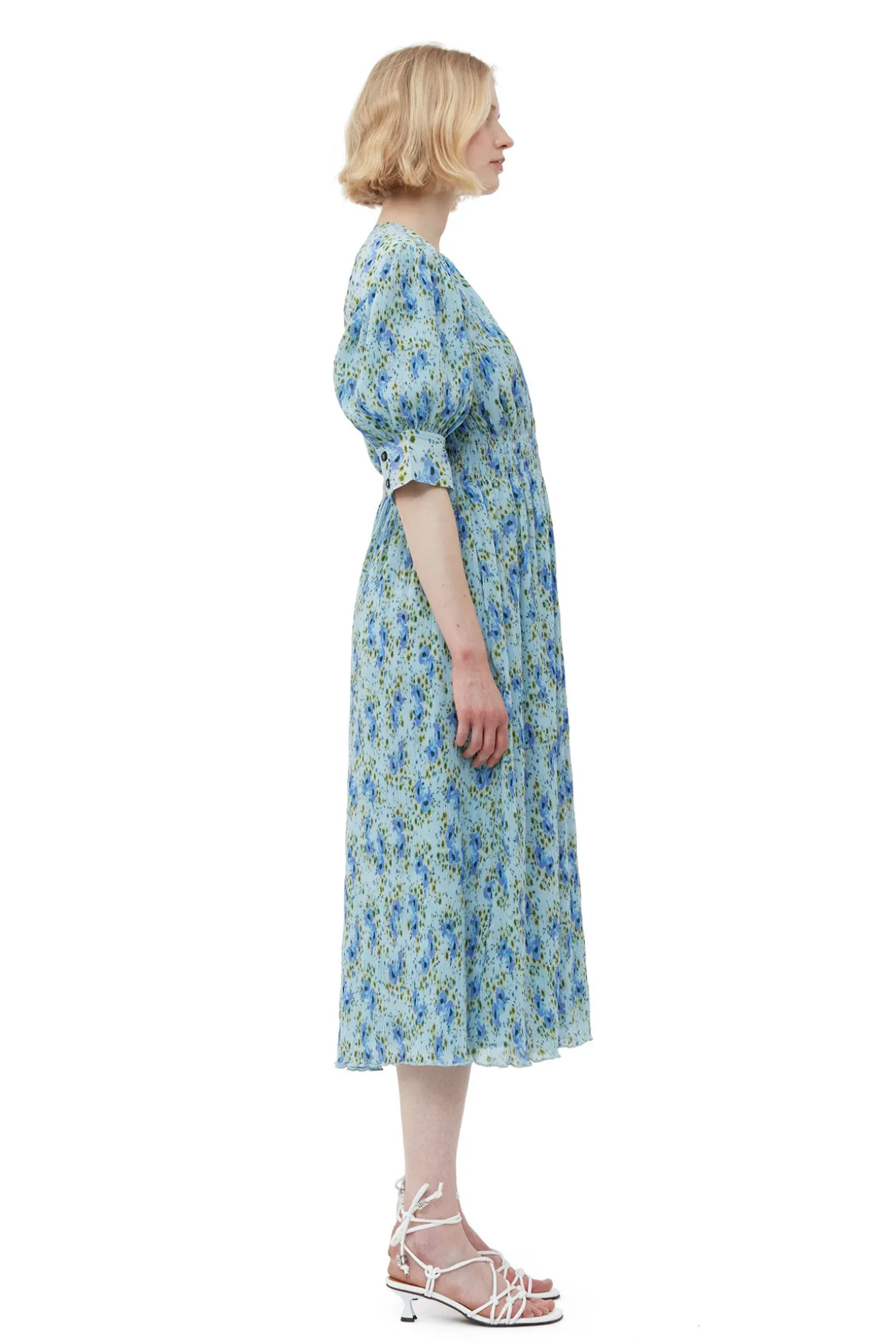 Cheap GANNI Plissiertes Und Gesmoktes Georgette-Midikleid Mit V-Ausschnitt Ice Water