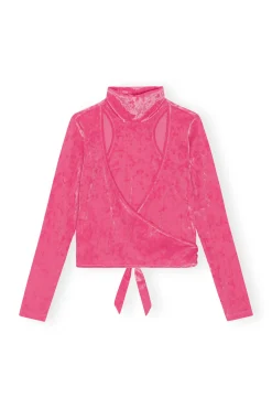 Shop GANNI Samt-Wickelbluse Shocking Pink
